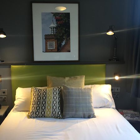Harben House Hotel Newport Pagnell Eksteriør billede