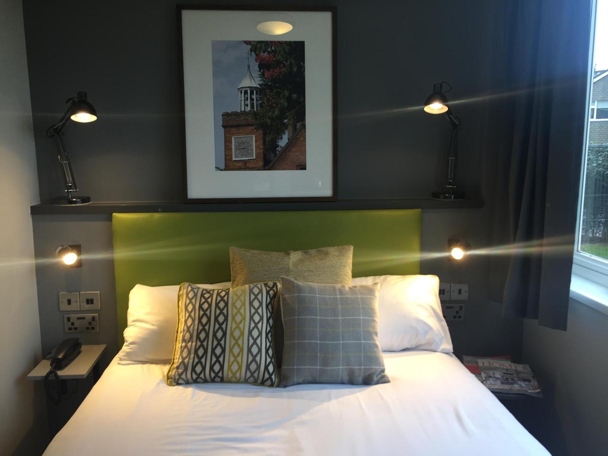 Harben House Hotel Newport Pagnell Eksteriør billede