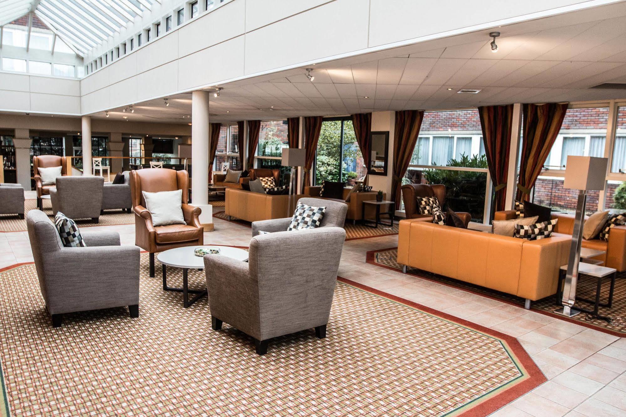 Harben House Hotel Newport Pagnell Eksteriør billede